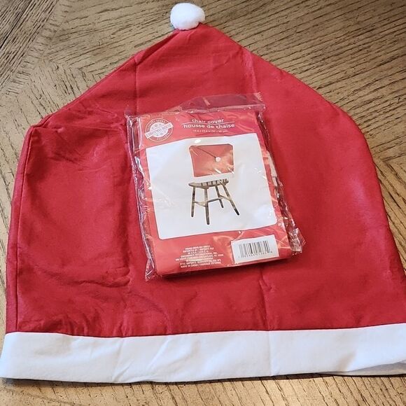 Other - Christmas chair covers 5 pieces NWT
